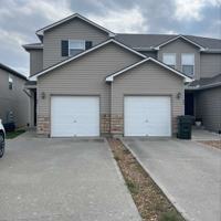 featured image of 425C Hawthorne Blvd #4