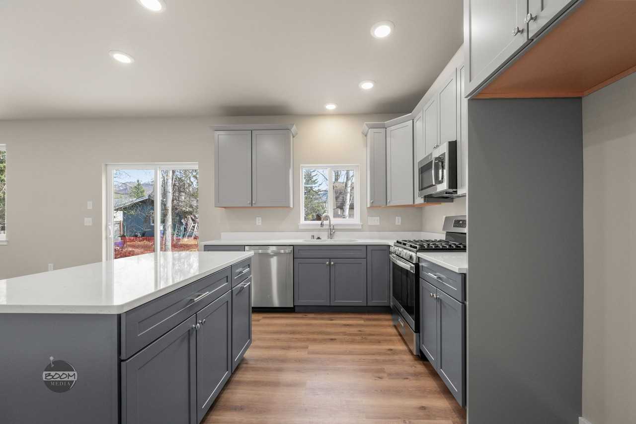 12229 Beckenridge #1 - Photo 3 of 11