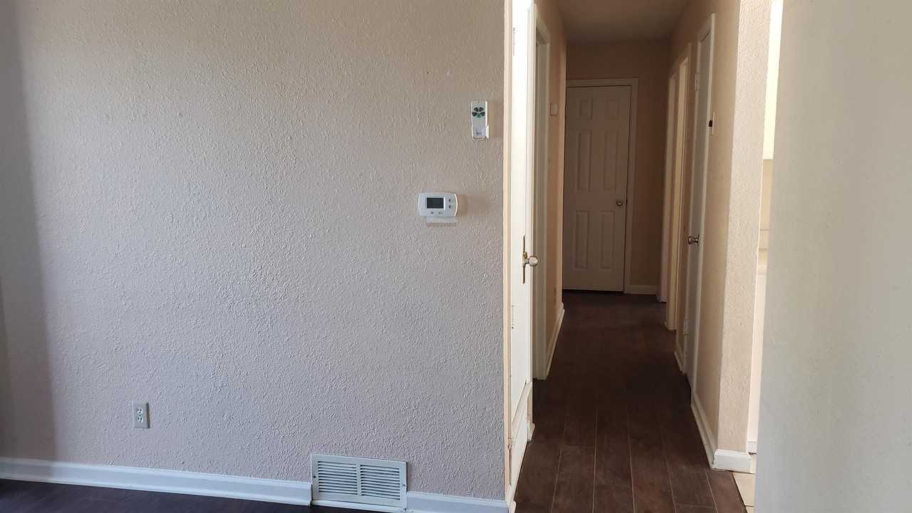 1604 S Holland Dr #1 - Photo 4 of 12