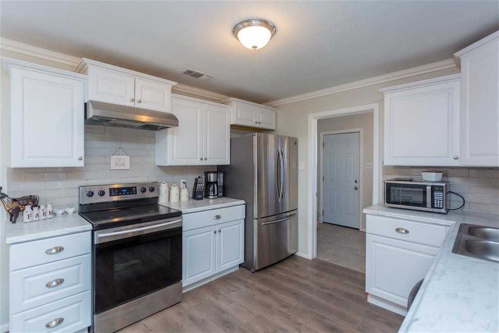 7 Oak Dr #1 - Photo 7 of 28