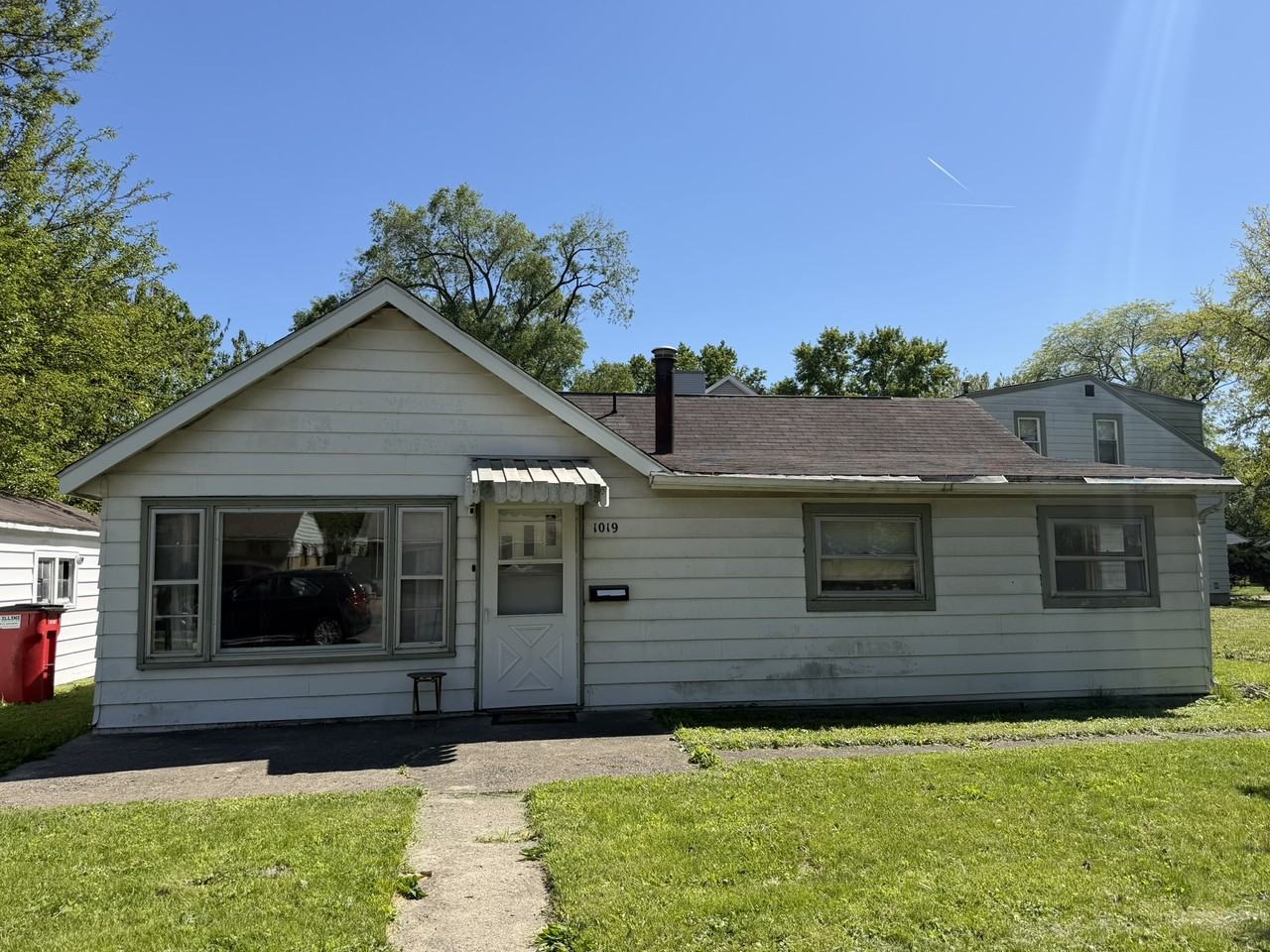 1019 W Bradley Ave #1