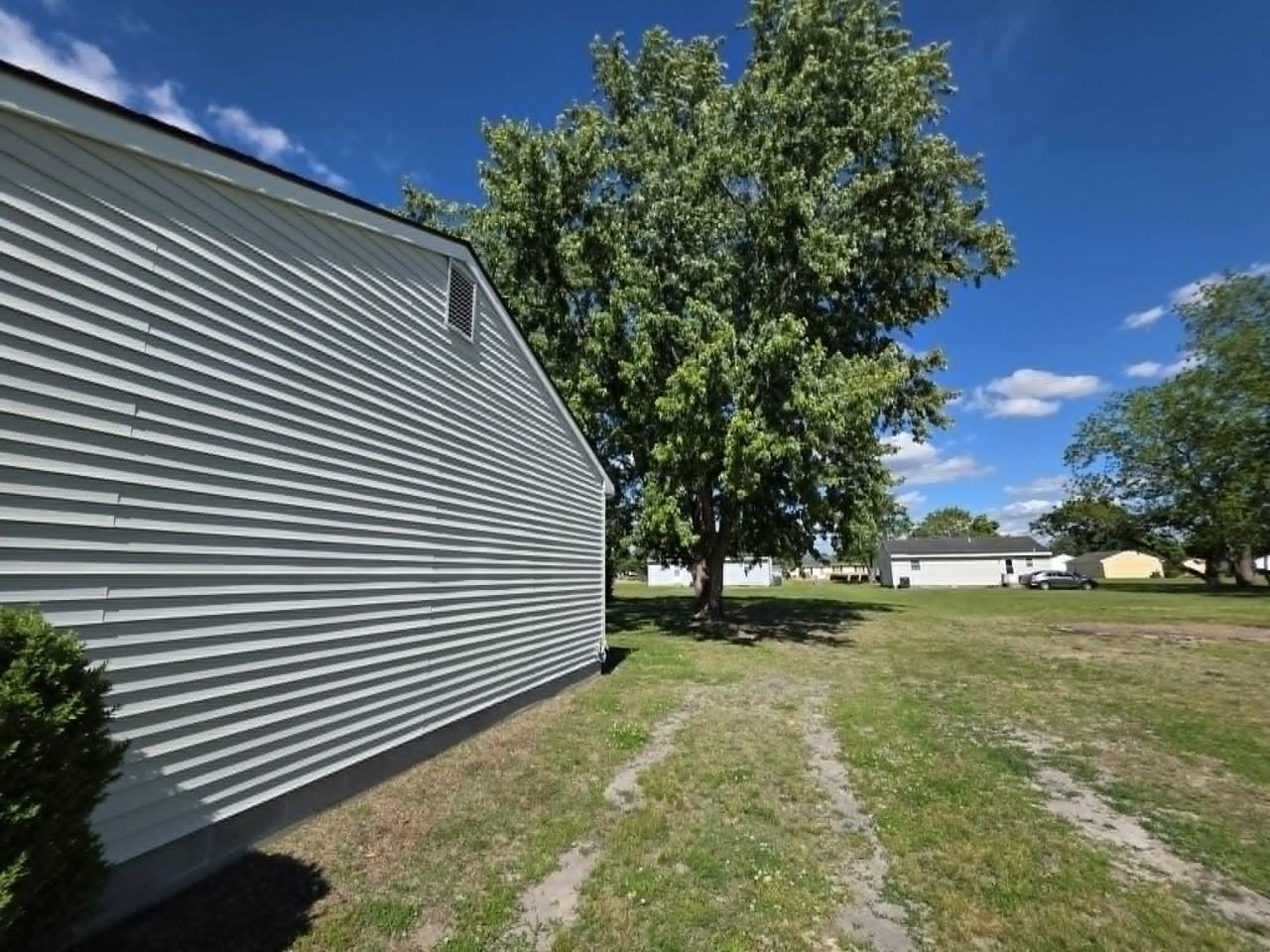 611 Hammond St #1 - Photo 3 of 21