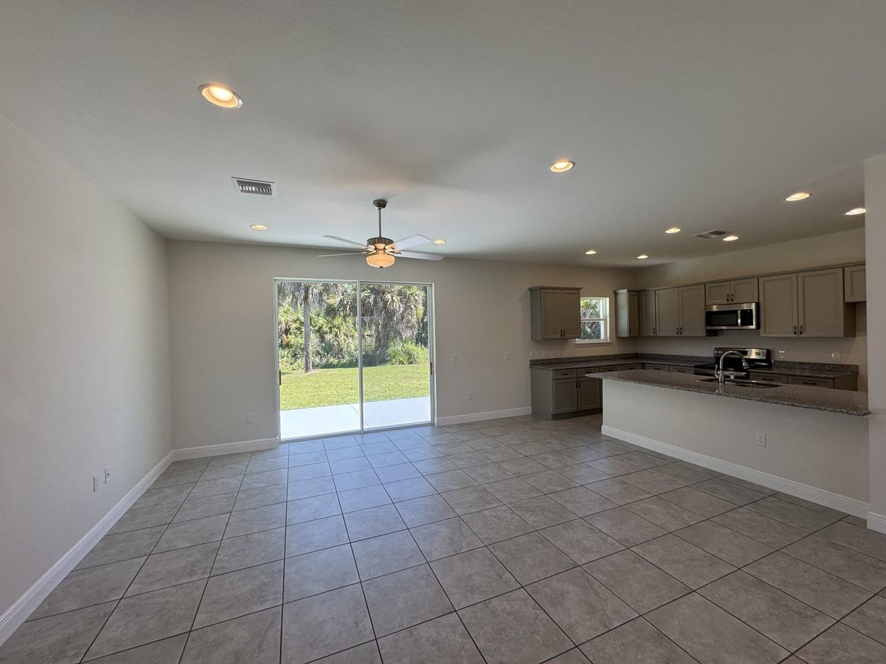 1608 Alliance Ave #1 - Photo 4 of 23