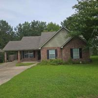 featured image of 2500 Creekwood Dr #1