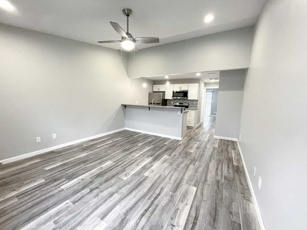 1260 E Dawn Dr #1 - Photo 3 of 14