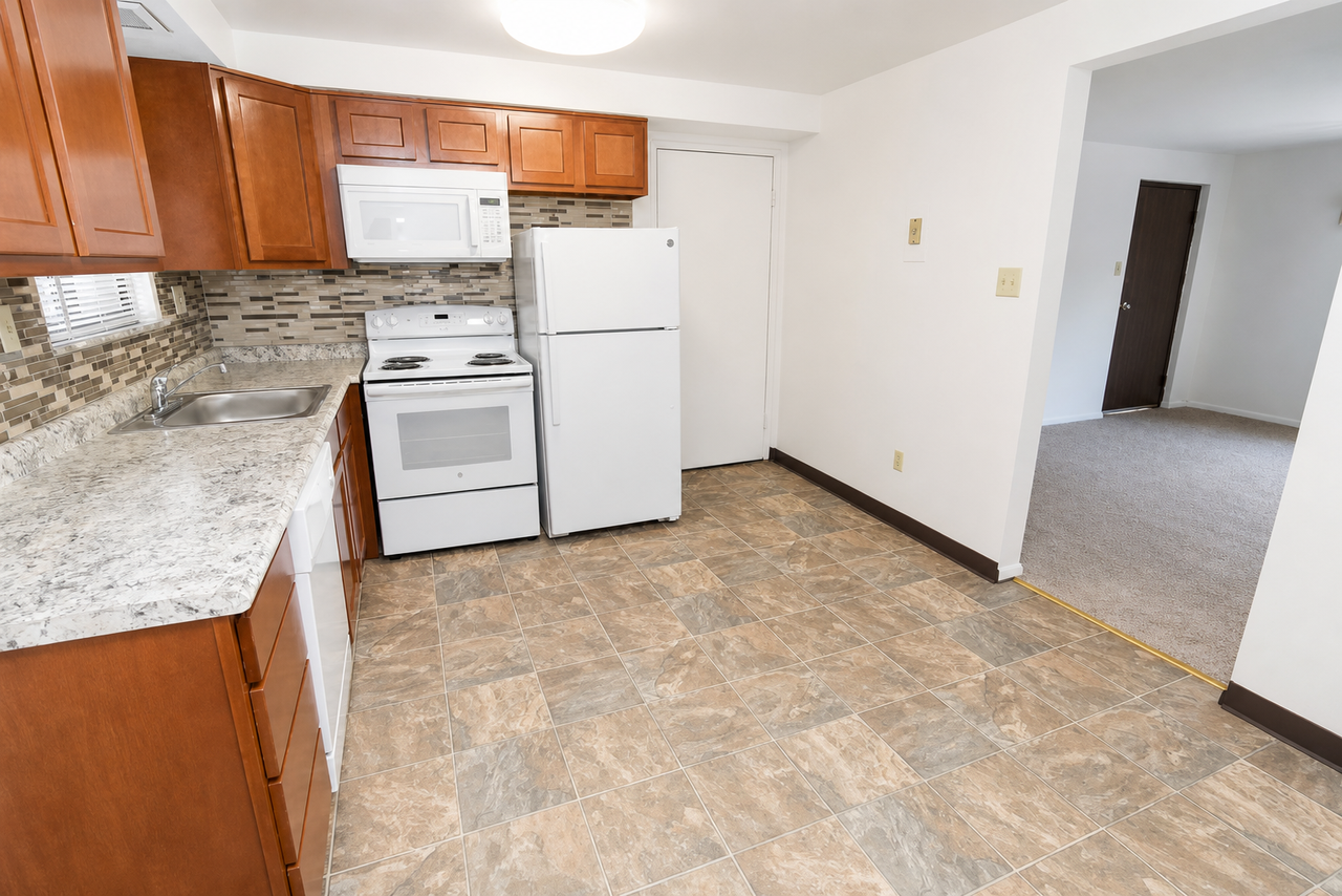 246 Elliott Rd #246 - Photo 3 of 8