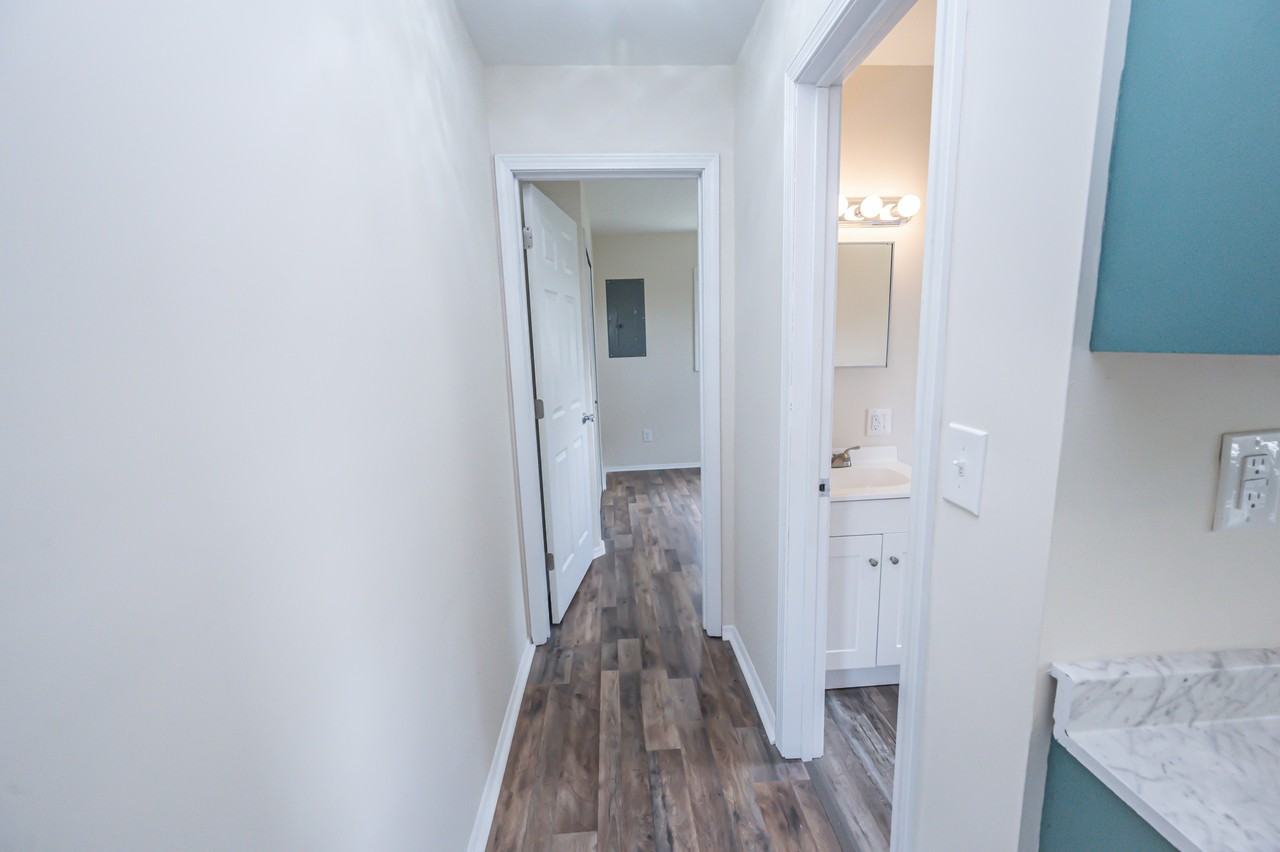 1205 Kinston St #1 - Photo 6 of 13