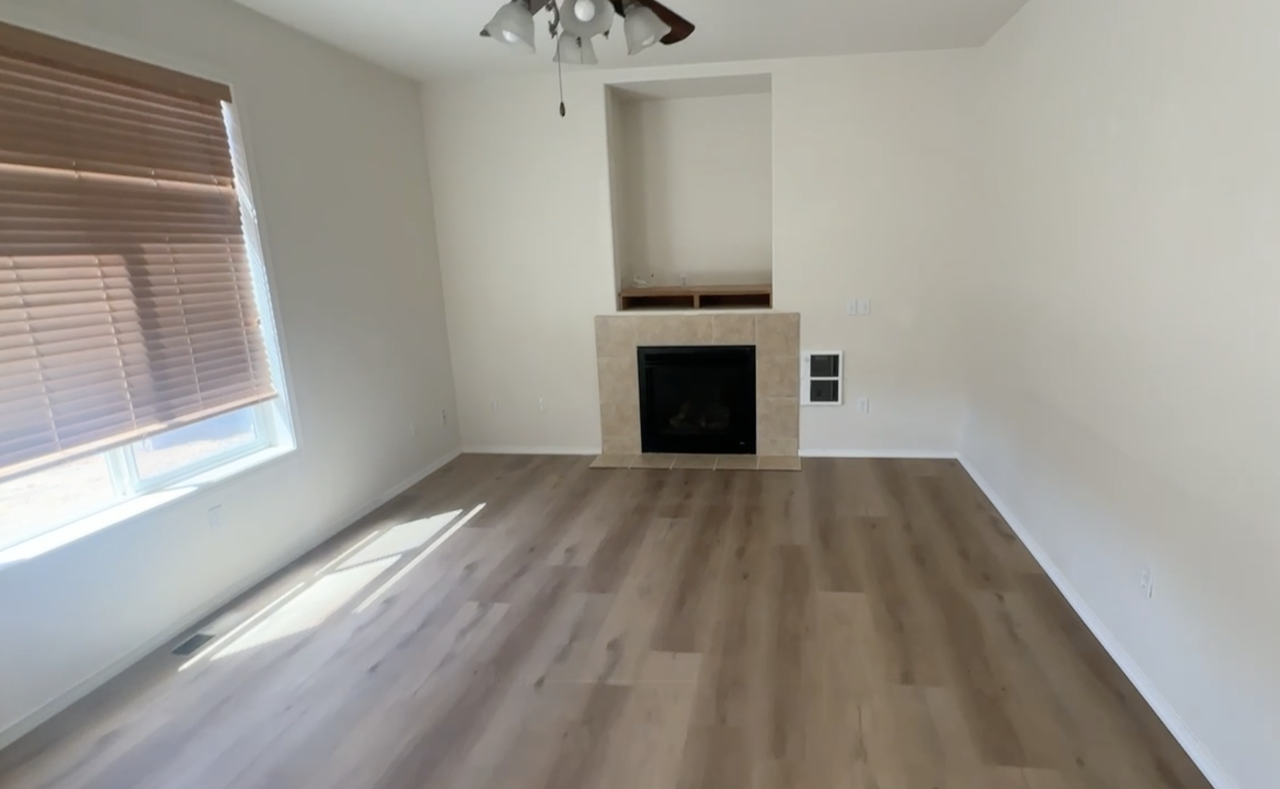 540 S Glenmoor Dr #1 - Photo 3 of 12