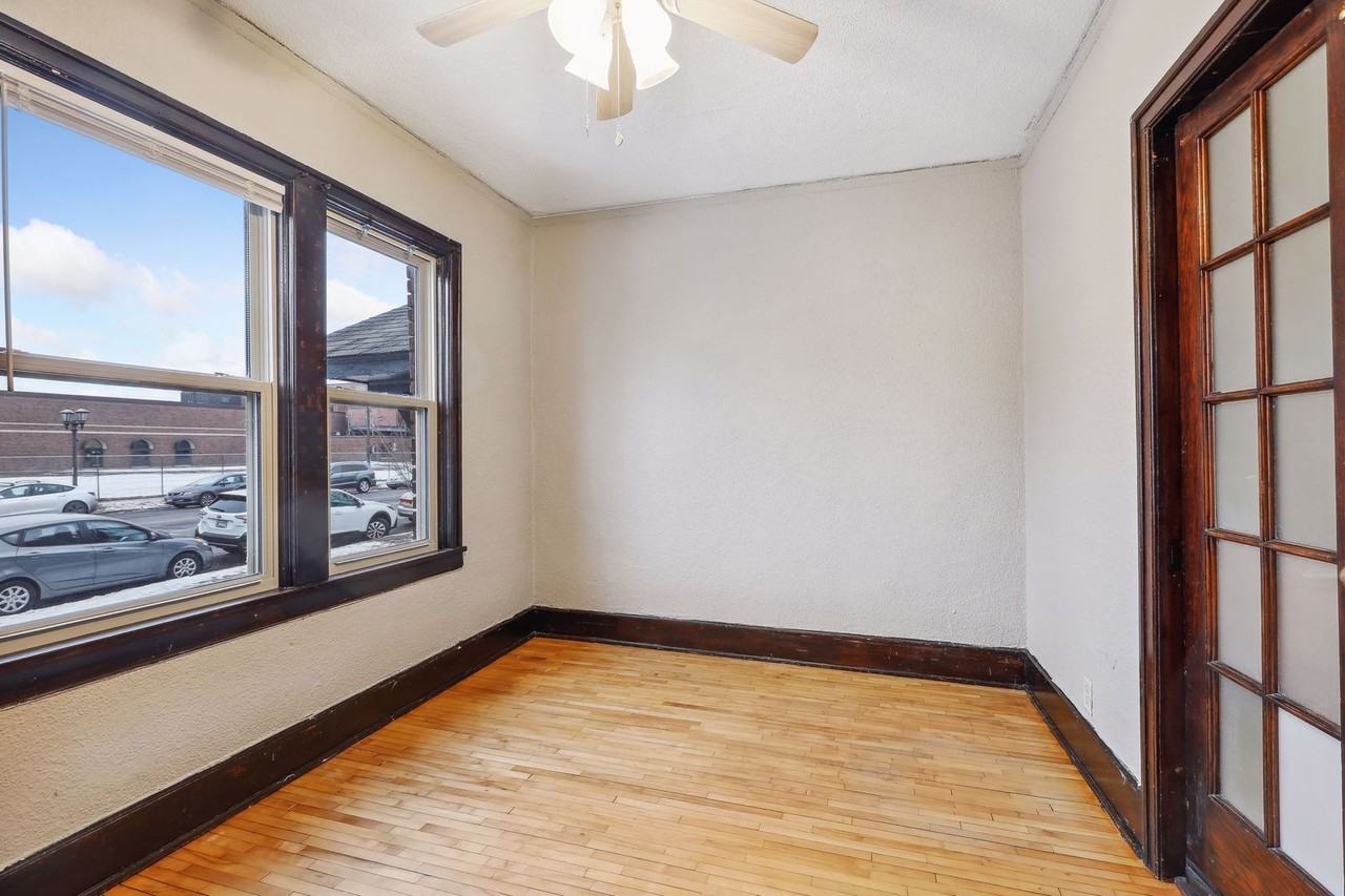 1712 Grand Ave - Photo 6 of 25