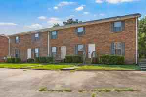 featured image of 240 Winters Ct