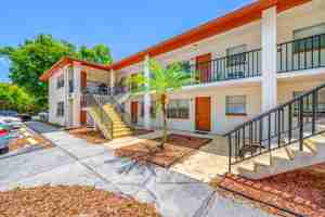 featured image of 1767 Leo Ln S