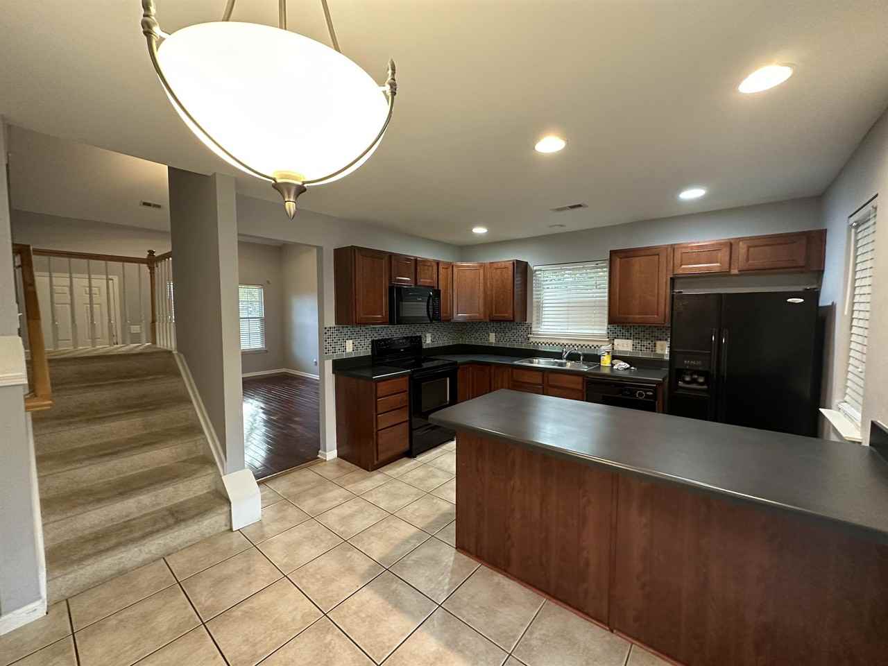 11142 Derryrush Dr #1 - Photo 4 of 20