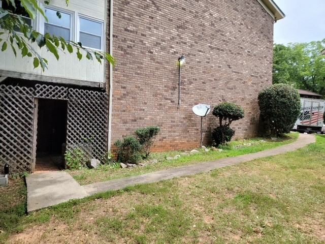 123 Eaglewood Way #1 - Photo 2 of 26