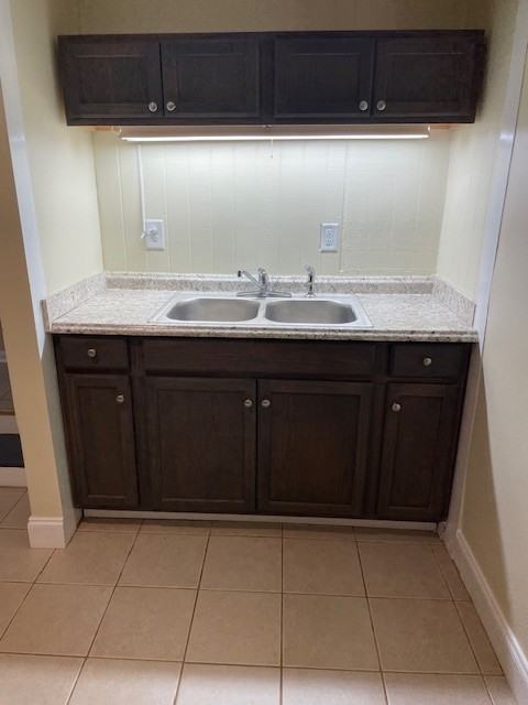 123 Eaglewood Way #1 - Photo 7 of 26