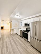 1528 W Chestnut St #B - Photo 1 of 1