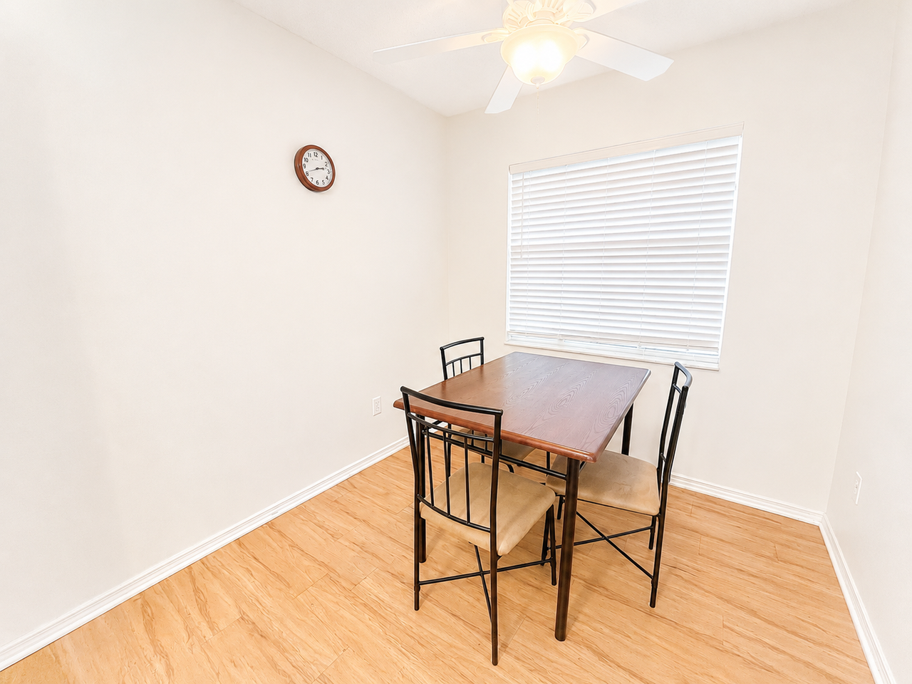 12041 Hoosier Ct #204 - Photo 3 of 30