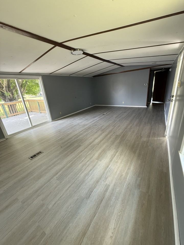3719 Fountain Cir #1 - Photo 4 of 16