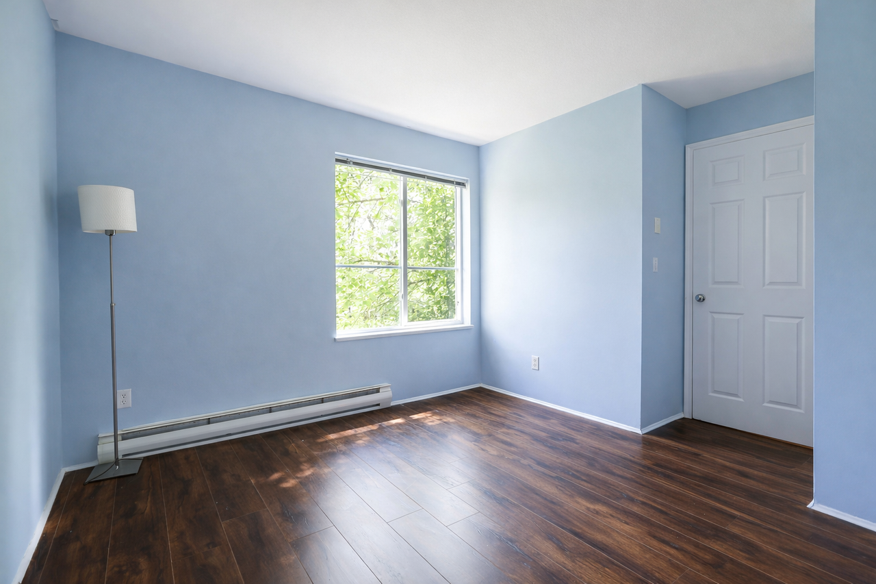 10668 138 Street308 #308 - Photo 7 of 16