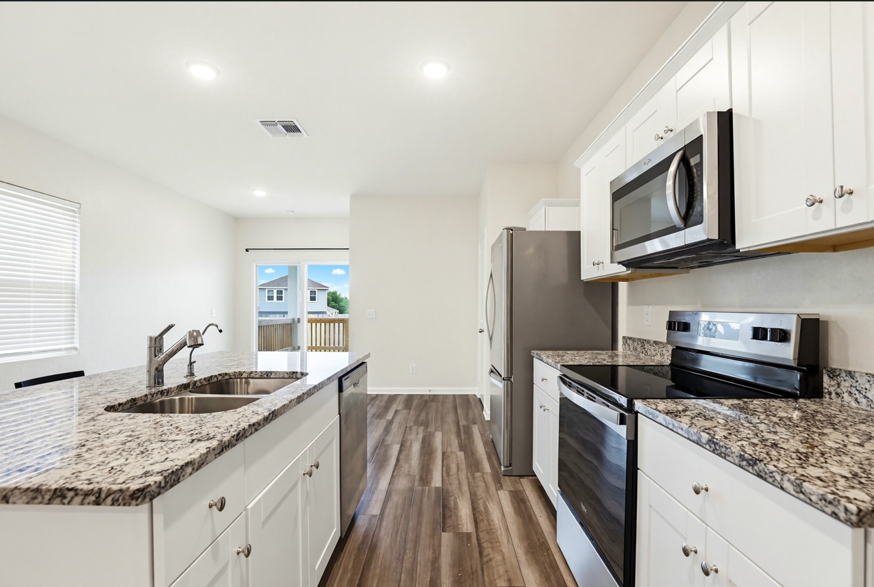 5622 Rowan Rdg #1 - Photo 7 of 19
