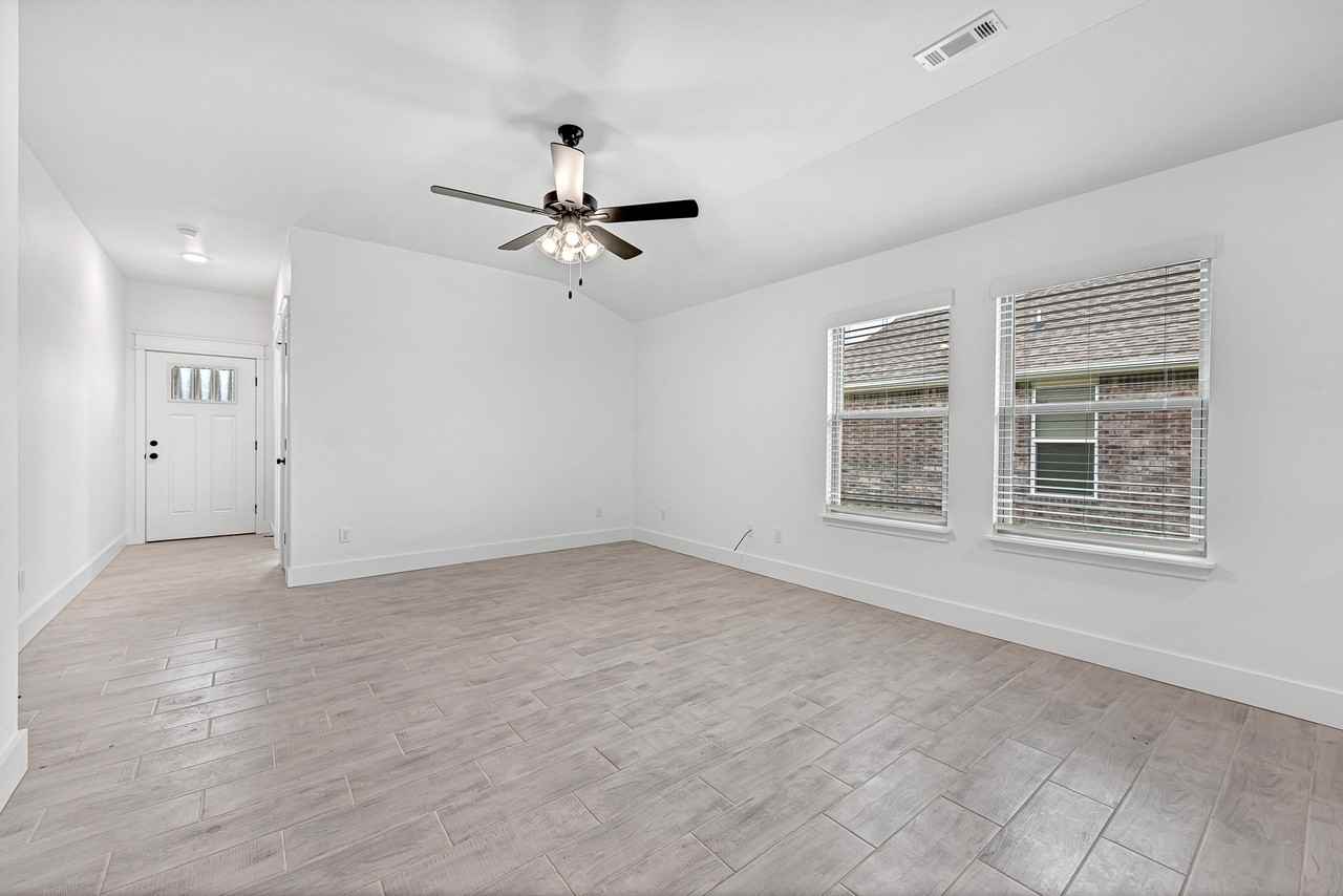 Bluebonnet Ln #1 - Photo 3 of 23