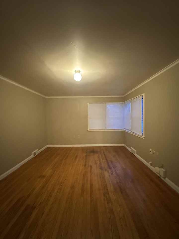 506 E Cooper Loop #1 - Photo 3 of 13