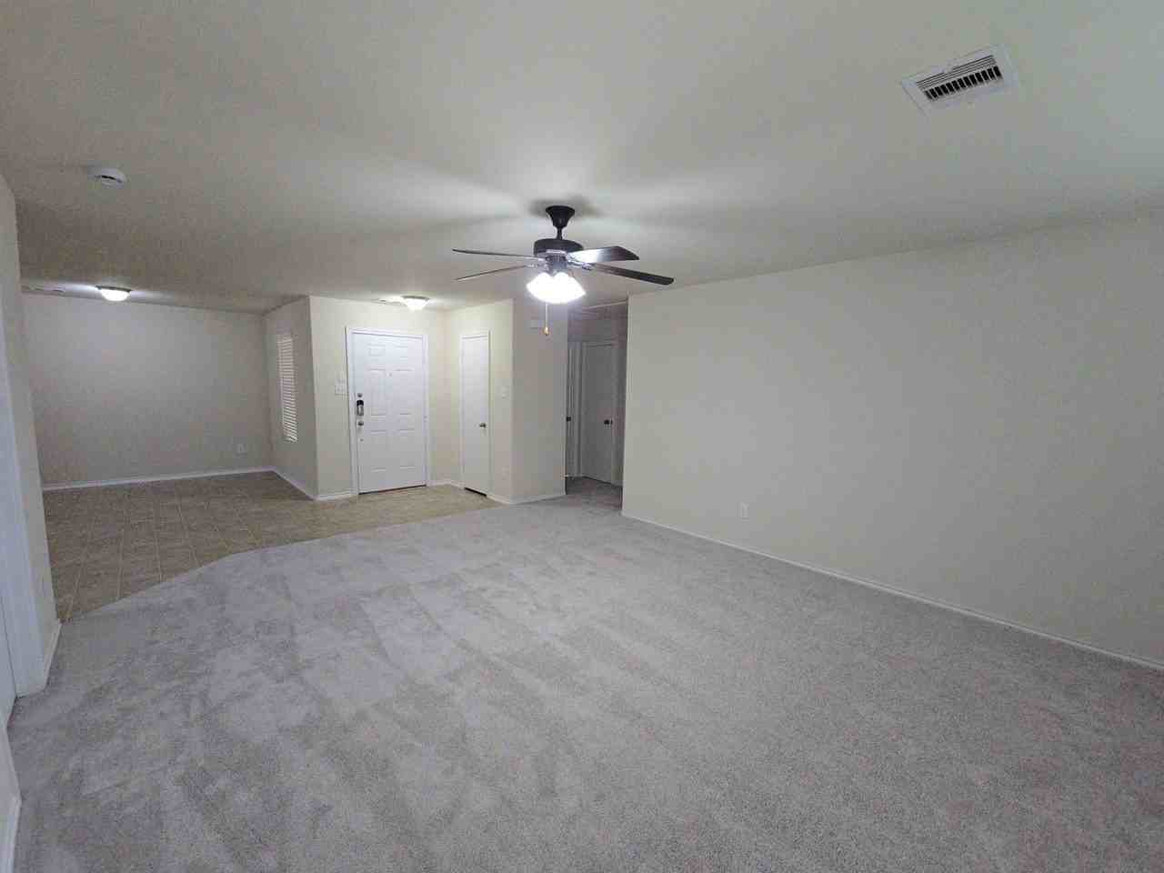 810 Lightningbug Ln - Photo 2 of 27