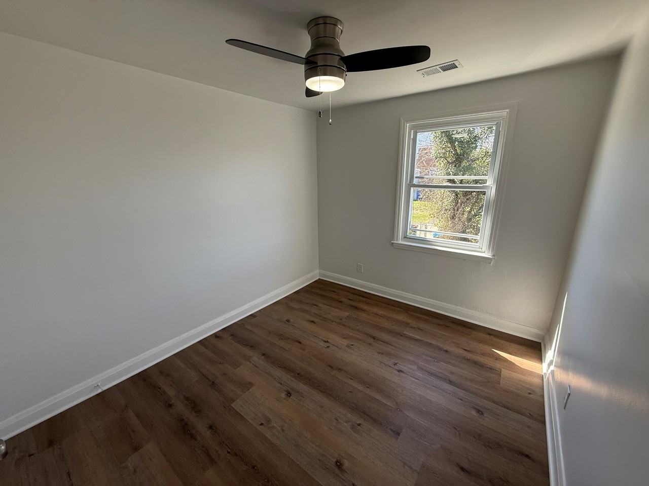 5618 Midwood Ave #1 - Photo 7 of 22