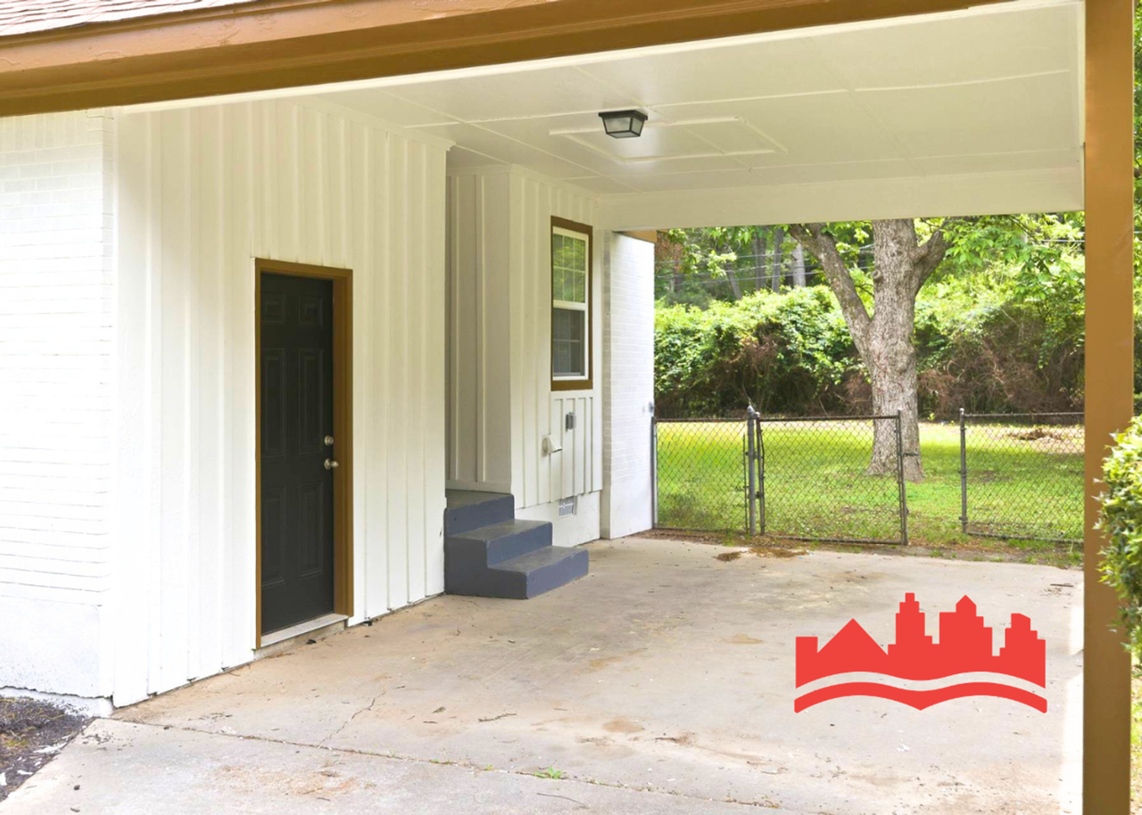 473 Jeanne Dr - Photo 5 of 31