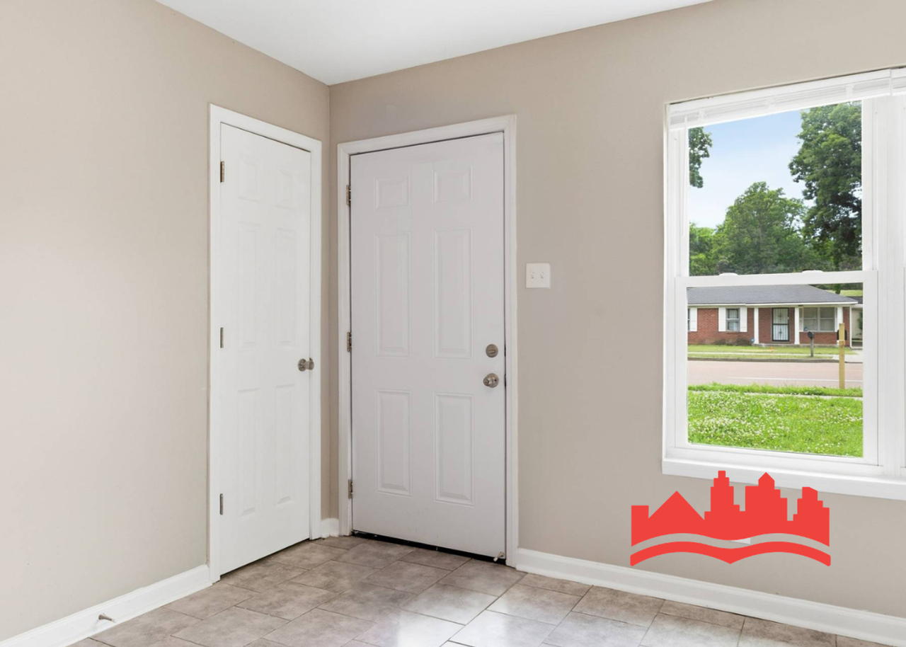 4148 Double Tree Rd - Photo 4 of 26