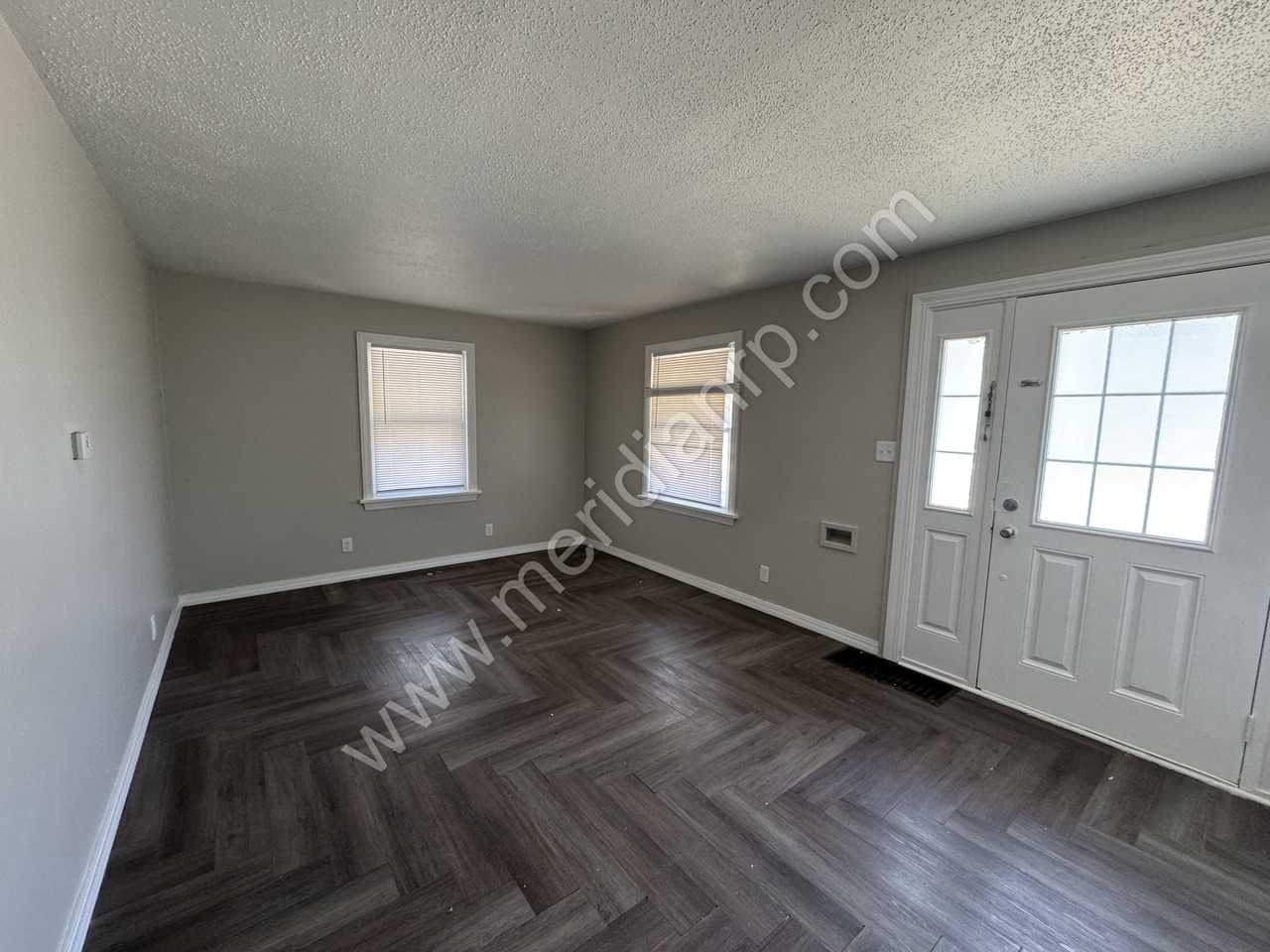 4129 Bowser Ave #1 - Photo 2 of 9