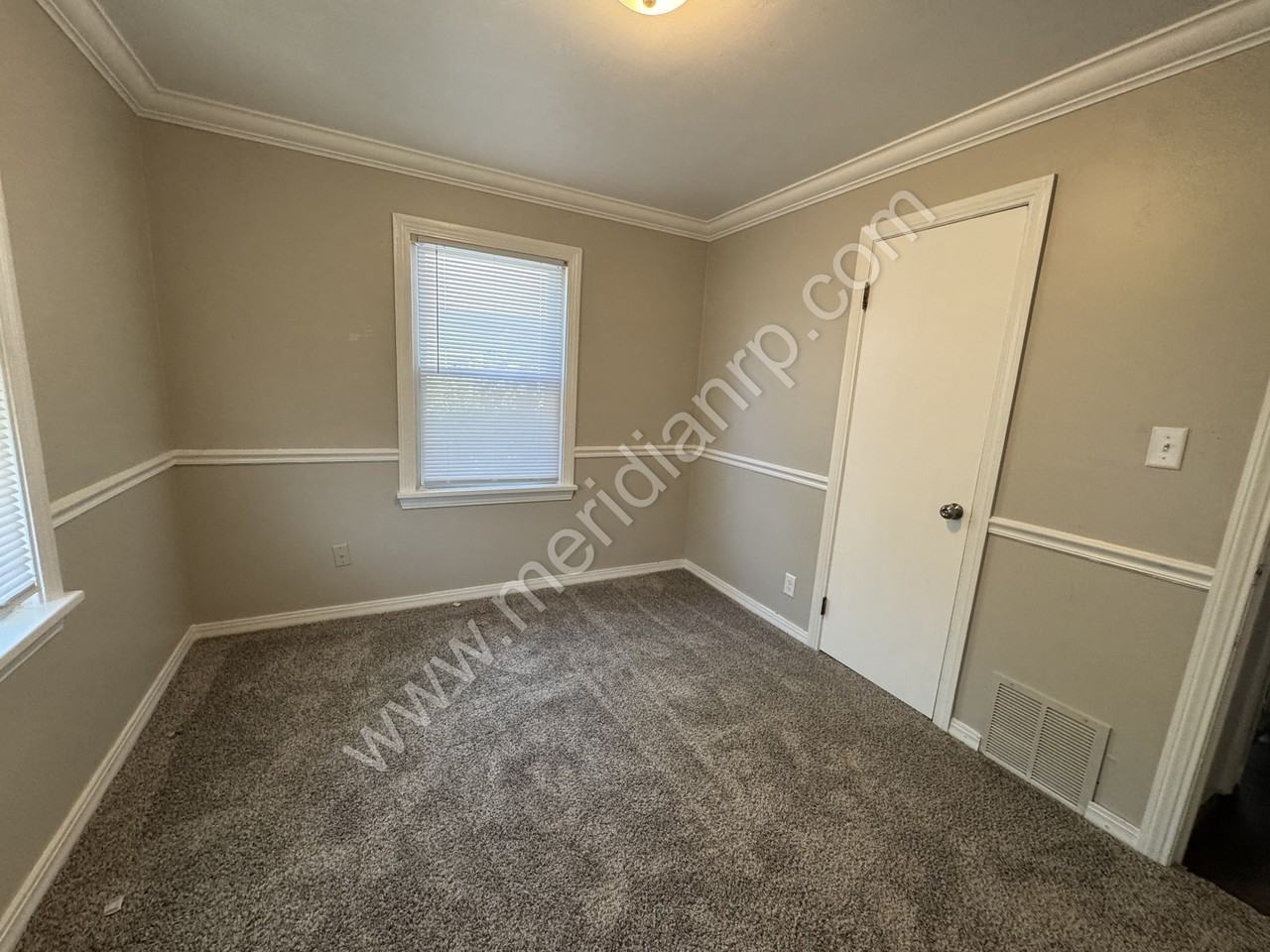 4129 Bowser Ave #1 - Photo 7 of 9