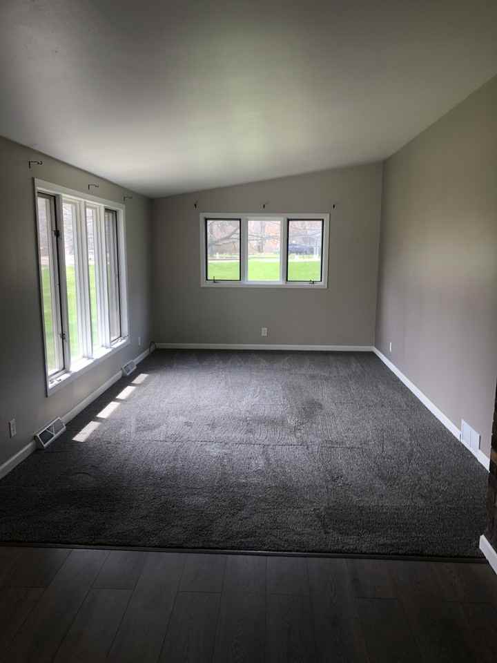 233747 Jay Cir #1 - Photo 2 of 12
