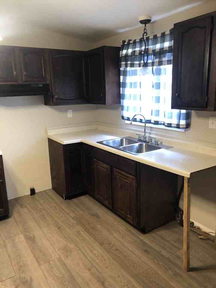 233747 Jay Cir #1 - Photo 4 of 12