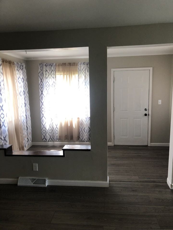 233747 Jay Cir #1 - Photo 6 of 12