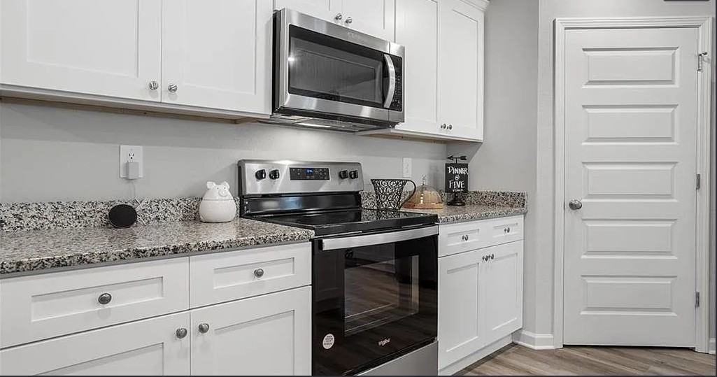 10555 Lowell St W #1 - Photo 5 of 37
