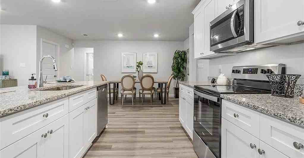 10555 Lowell St W #1 - Photo 7 of 37