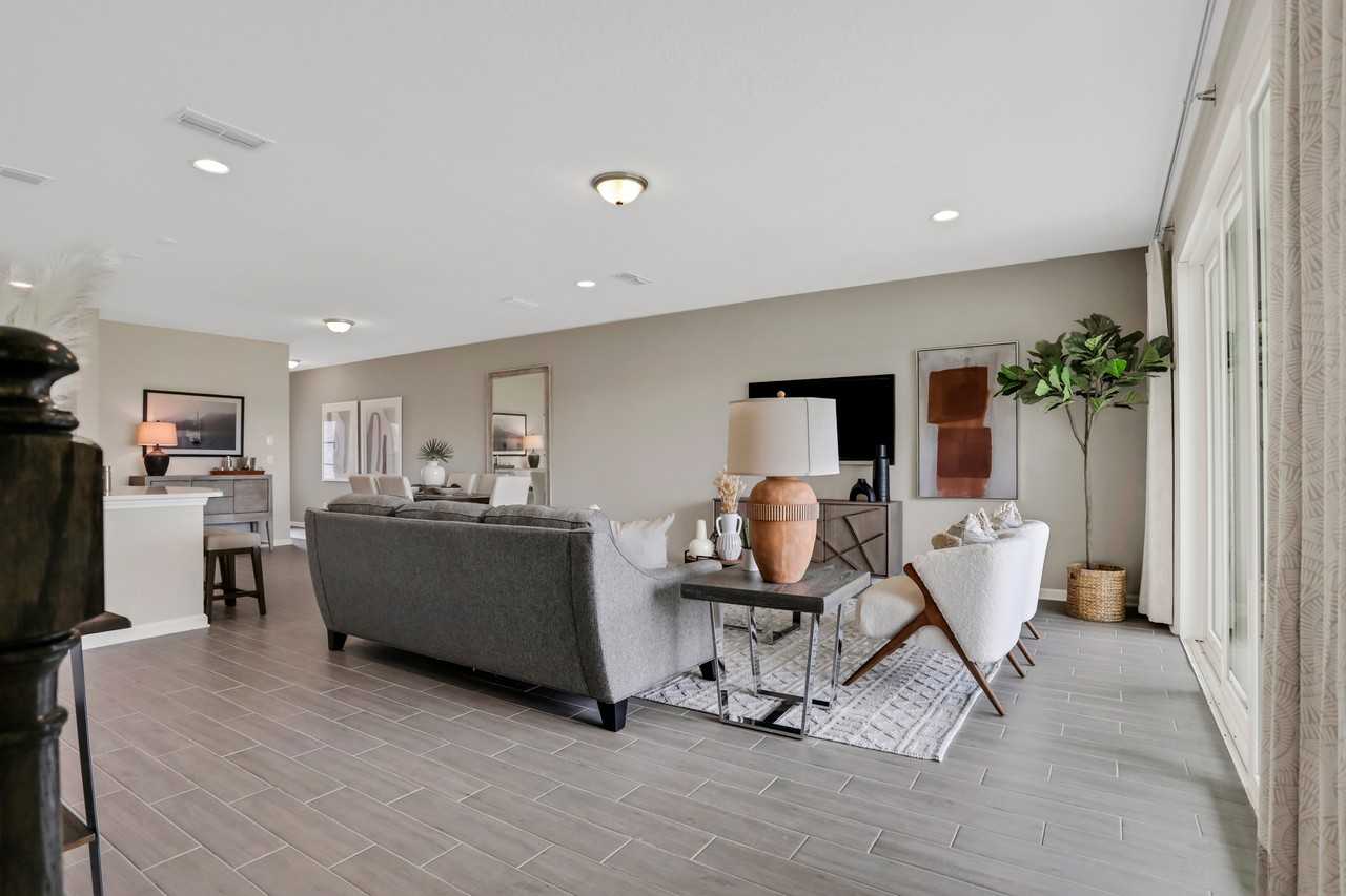 823 Cherry Elm Dr #1 - Photo 6 of 32