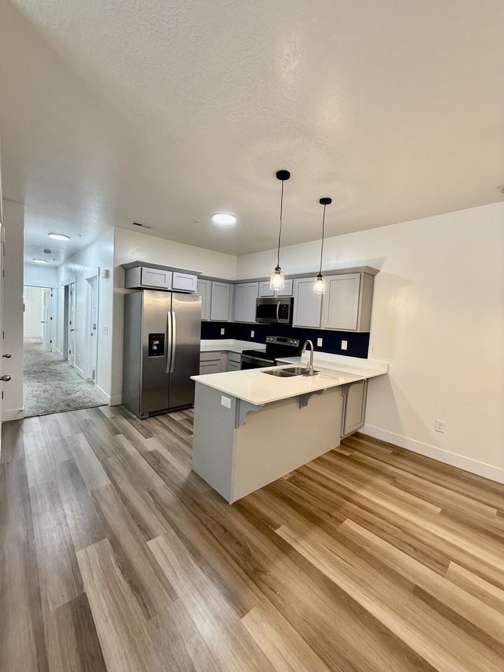 1809 W Terra Vista Ln #1 - Photo 2 of 28