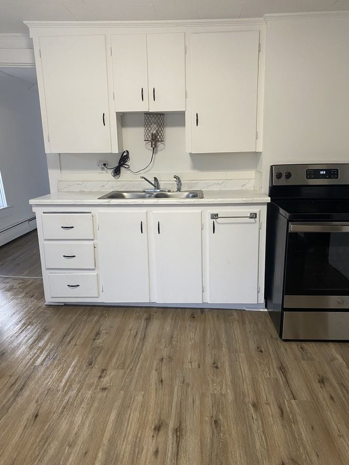 366 Augusta-Rockland Rd #202 - Photo 2 of 15