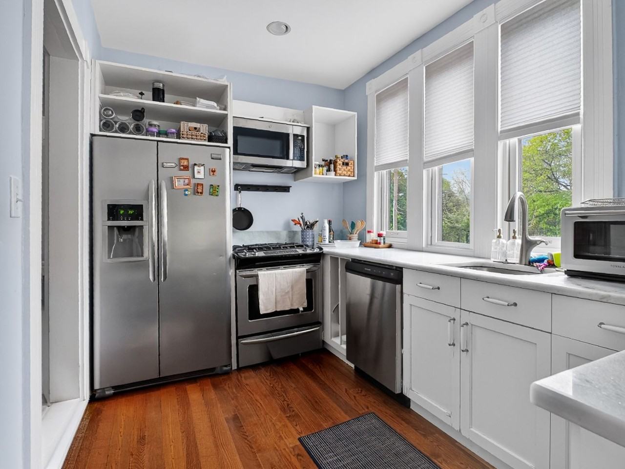 477 Prospect Street - Photo 5 of 8