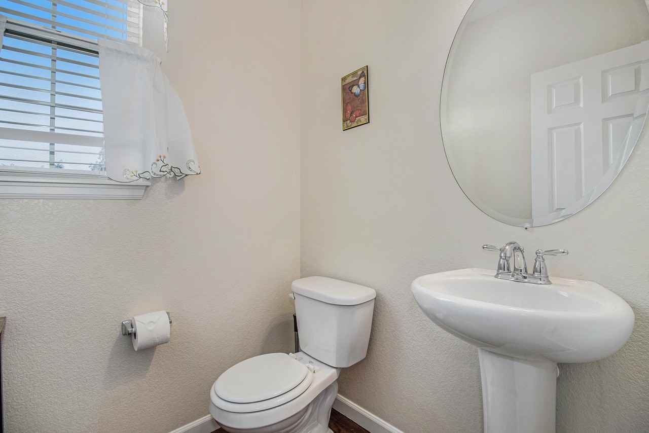 17828 Coral Burst St #1 - Photo 3 of 32
