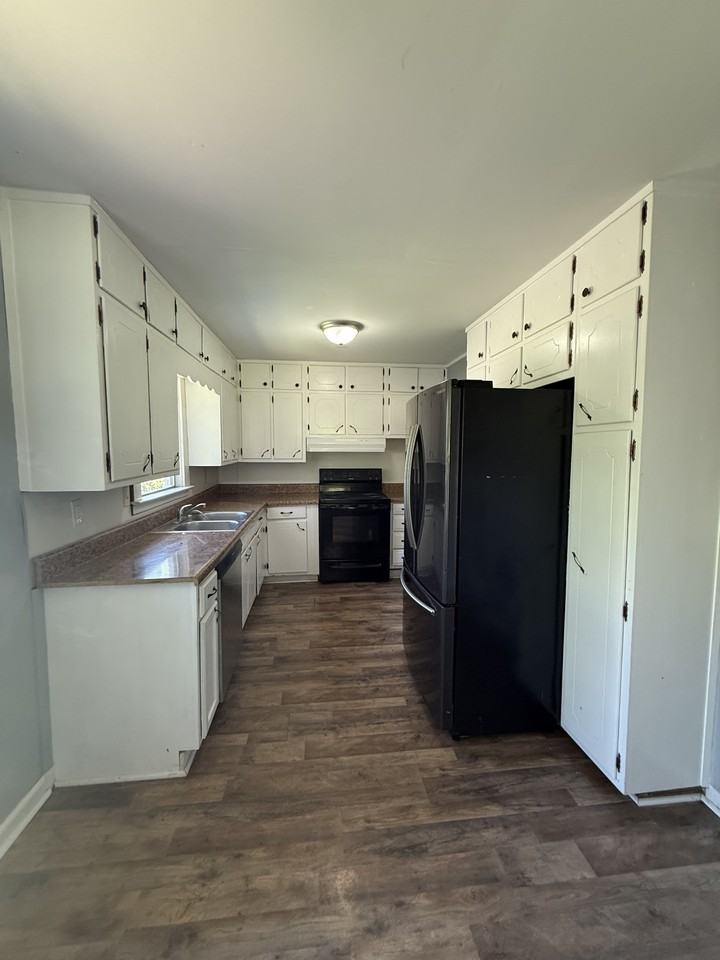 1501 29th Street Ensley #1 - Photo 3 of 6