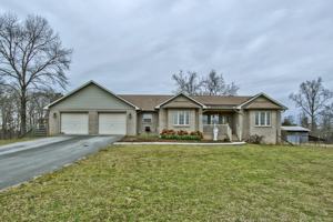 featured image of 3005 Old Hollow Rd #1