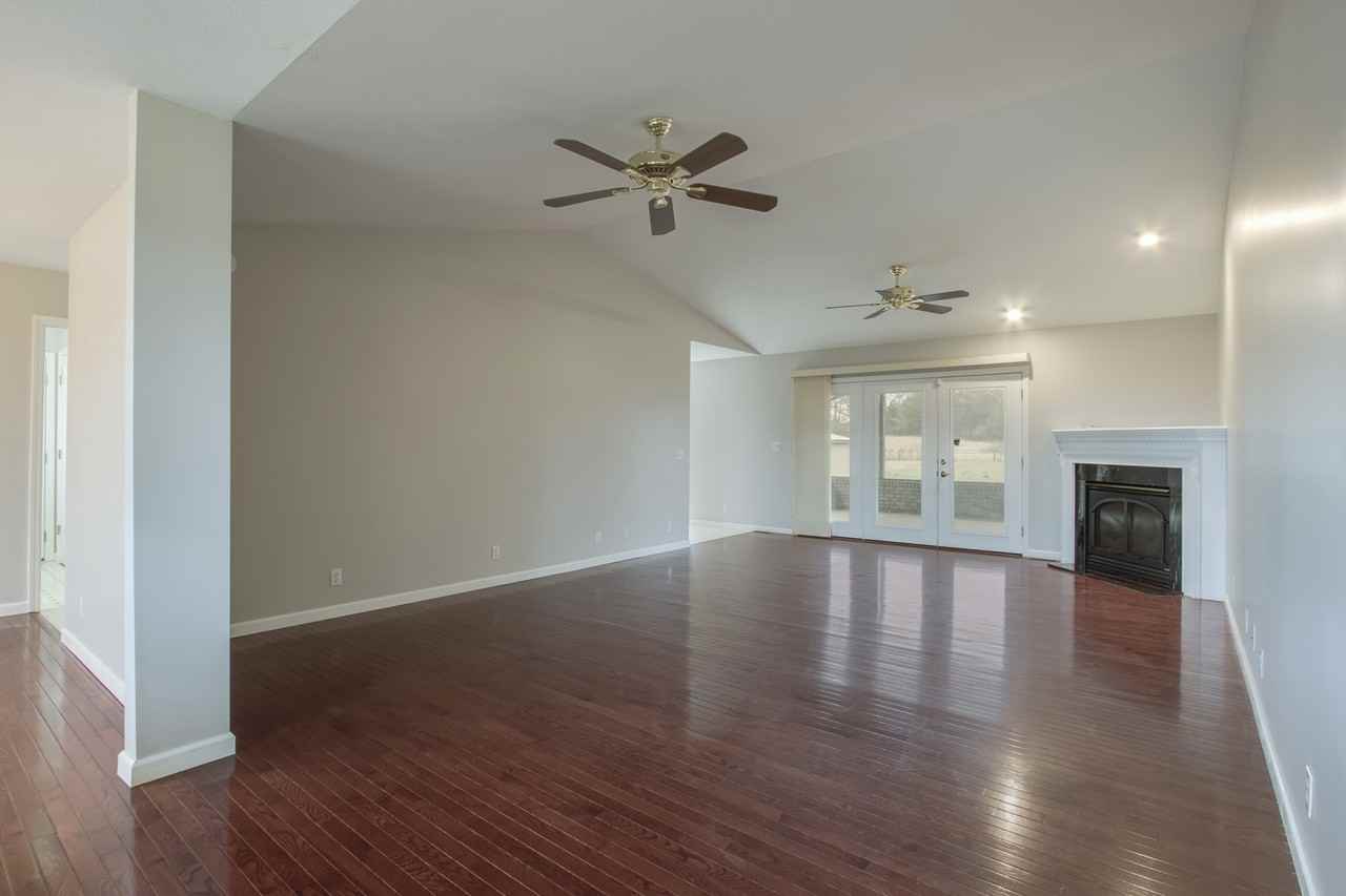 3005 Old Hollow Rd #1 - Photo 2 of 17