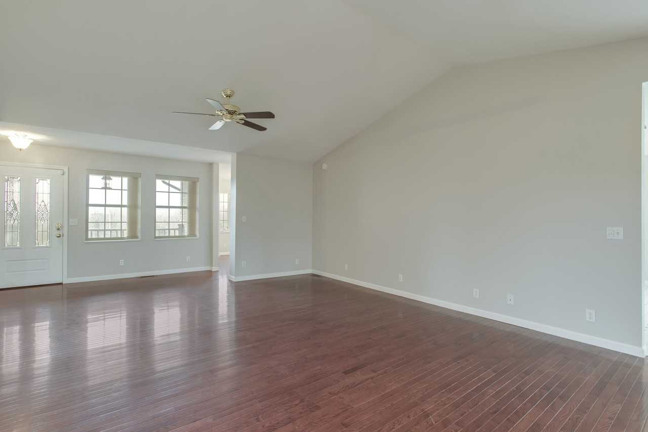 3005 Old Hollow Rd #1 - Photo 5 of 17