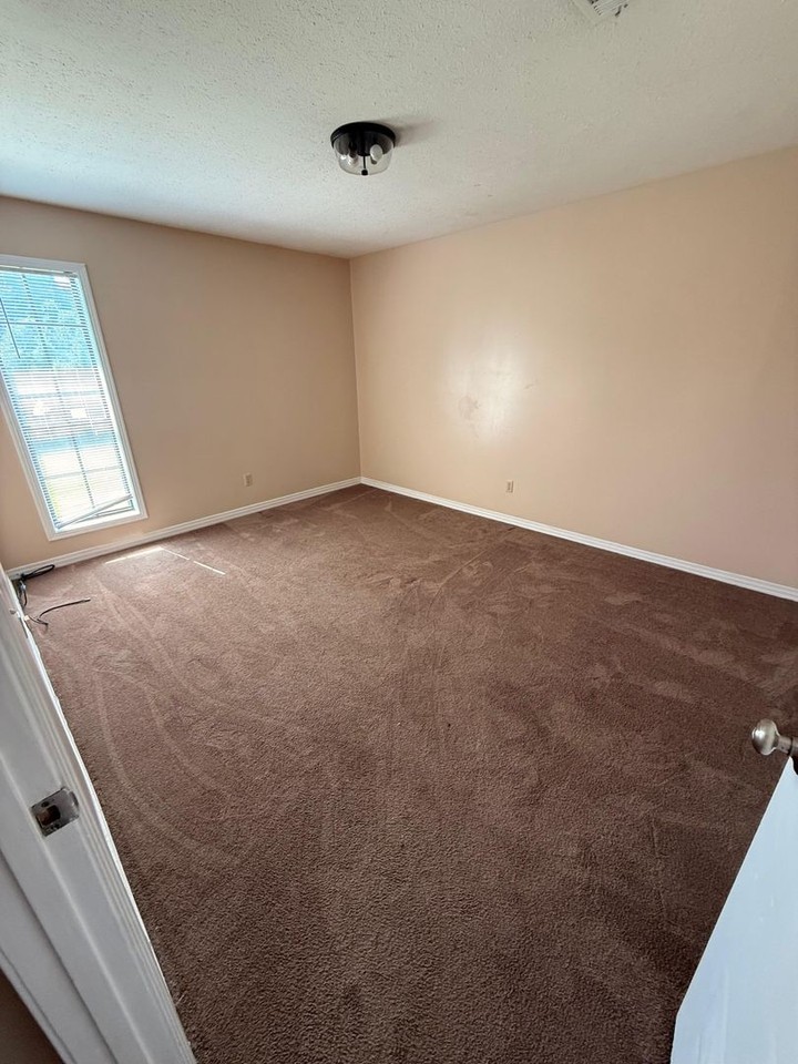 3305 5th St N - Photo 4 of 11