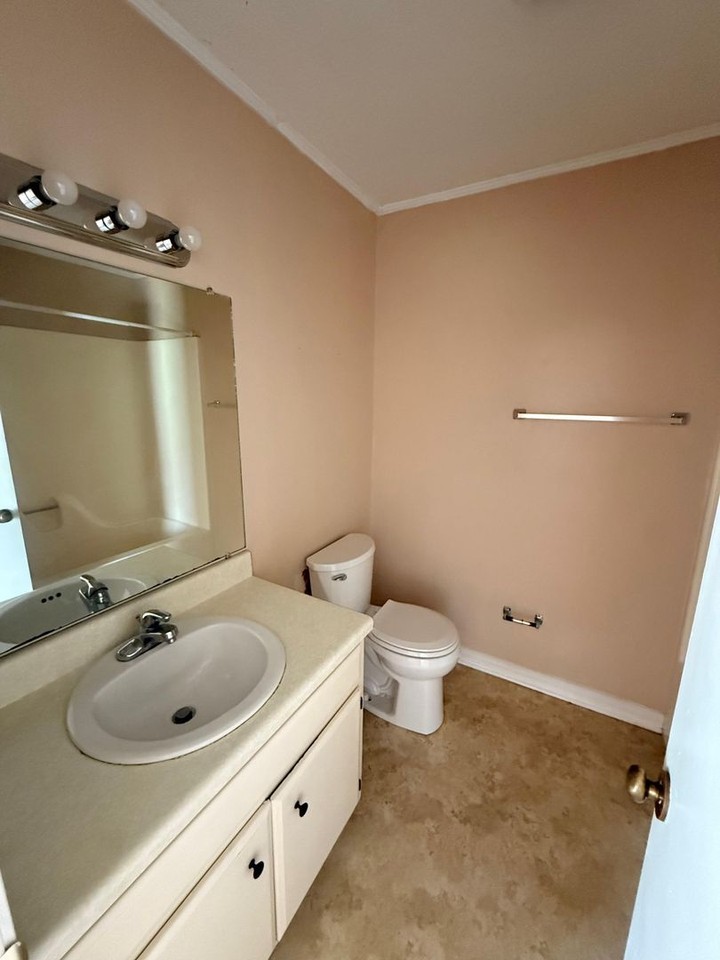 3305 5th St N - Photo 6 of 11