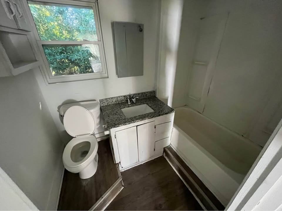 105 Thrush St #105 - Photo 6 of 20