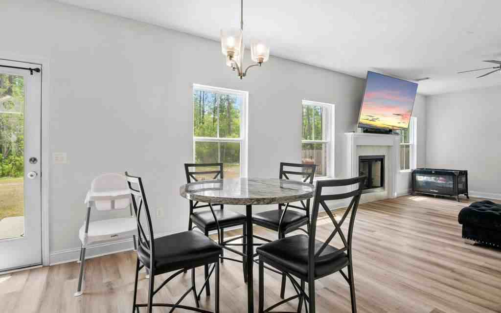 197 Marron Way #1 - Photo 5 of 21
