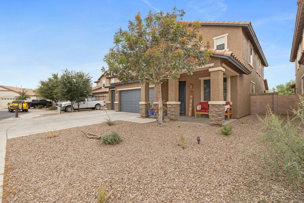 11904 W Farmall Dr #1 - Photo 2 of 50